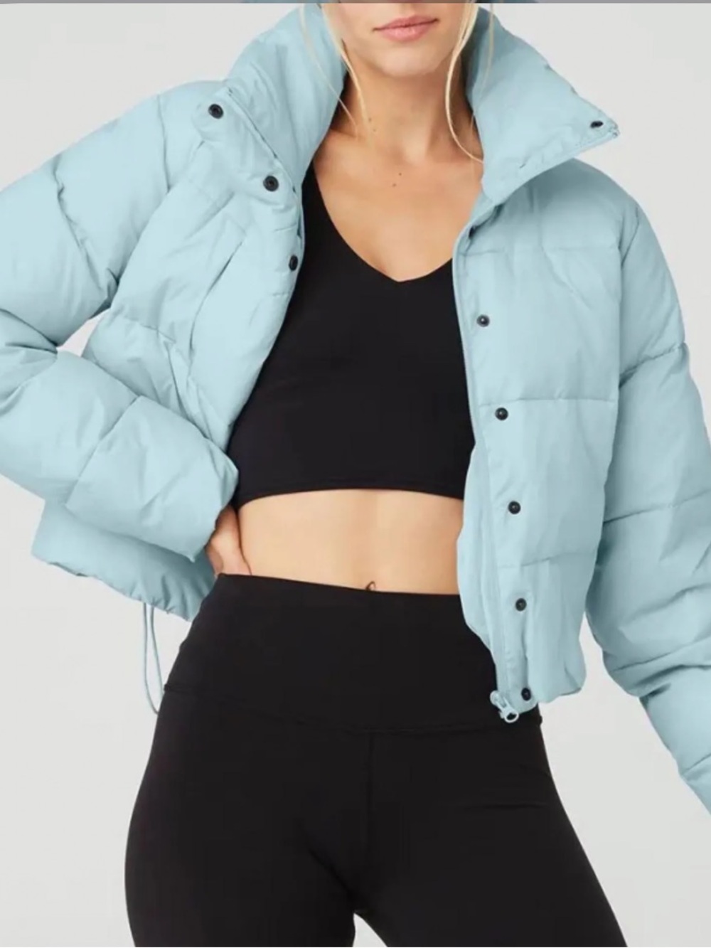 ALO Gold Rush Puffer, Chalk Blue, size XS